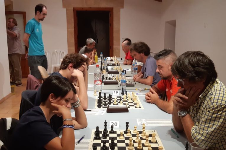 67 escaquistes participen al Torneig Migjorn