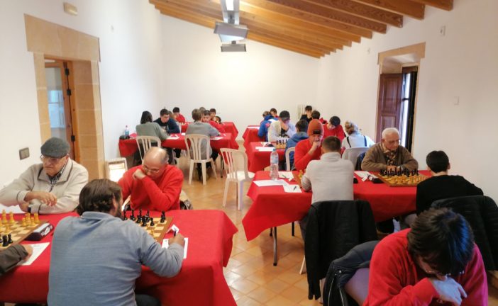El Club Foment d’Escacs de Campos comença el Campionat de Mallorca per Equips amb bon peu