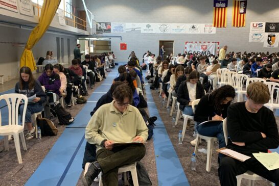 Quasi quatre-cents participants a la seu campanera de les Proves Cangur